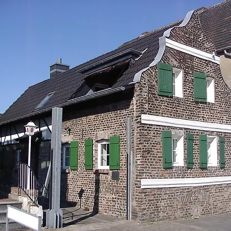 בית נופש Rheinufer-lodge In Leverkusen-hitdorf-mit Blick Auf Den Rhein - Zentral An Der A1 Und Der 59 *