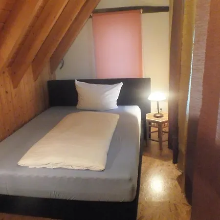 בית נופש Rheinufer-lodge In Leverkusen-hitdorf-mit Blick Auf Den Rhein - Zentral An Der A1 Und Der 59 *